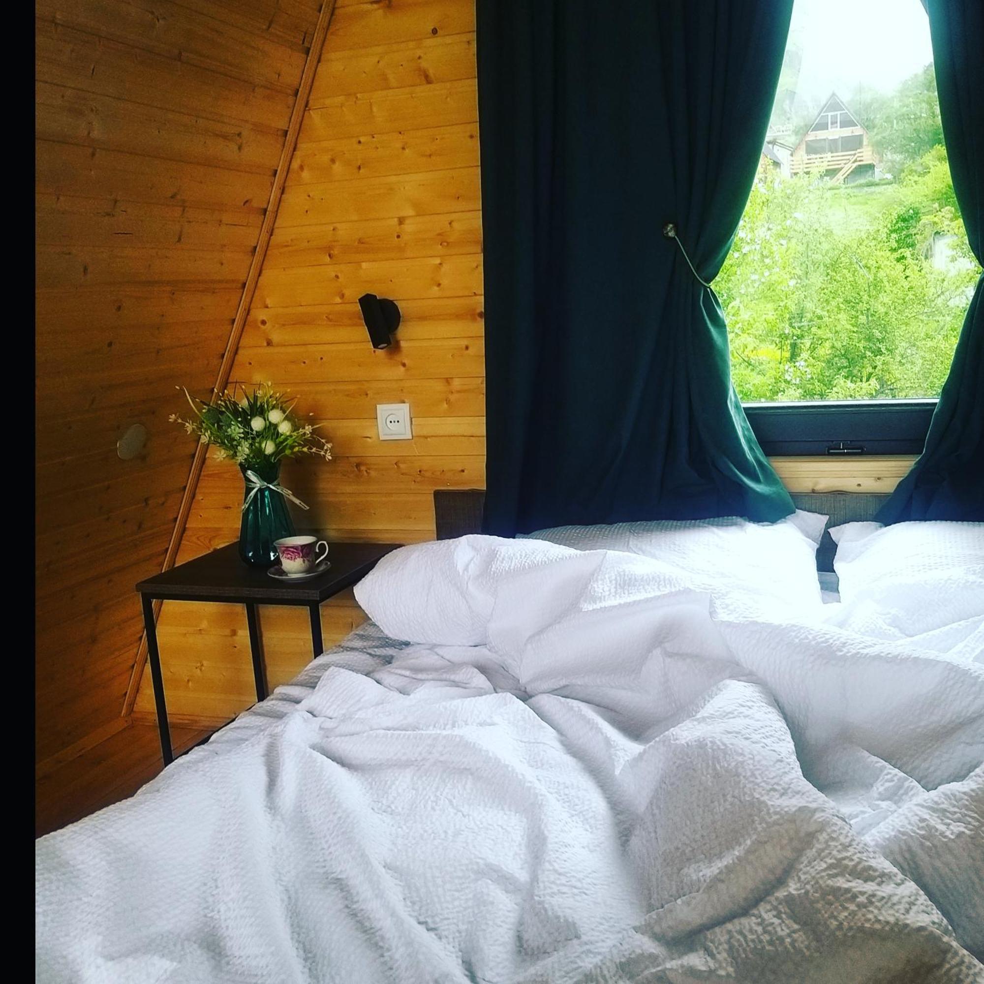 Emotion Kazbegi Apartman Szoba fotó
