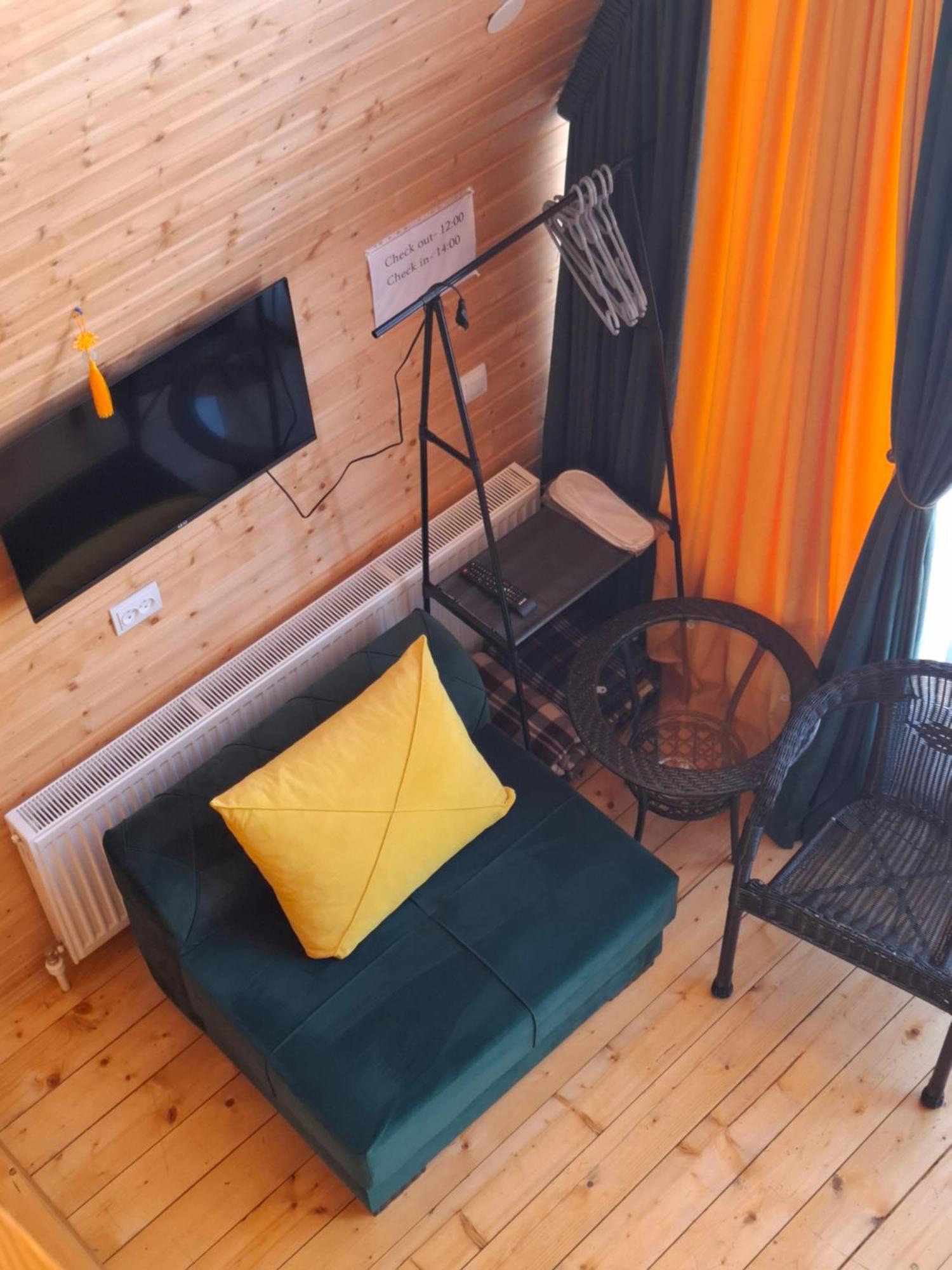 Emotion Kazbegi Apartman Szoba fotó